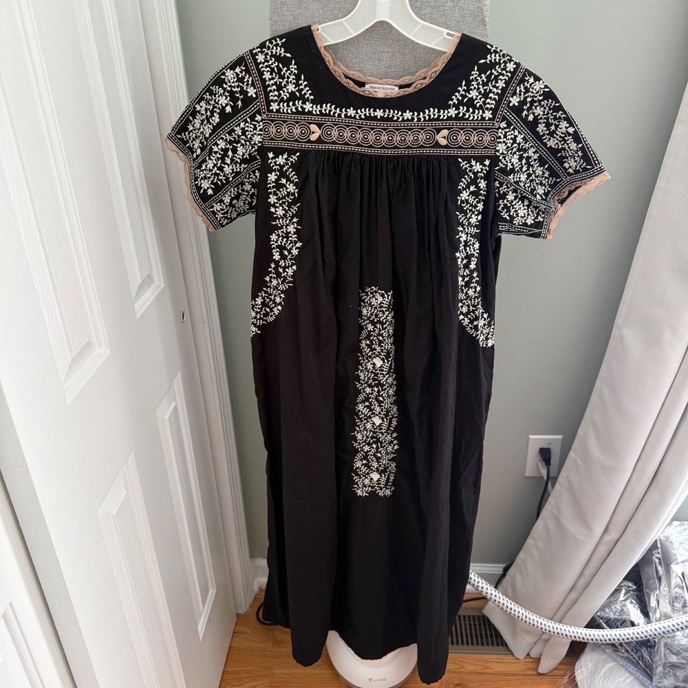 Frances Valentine Women's Size 6 Black Embroidered Cotton Maxi Dress Boho Folk